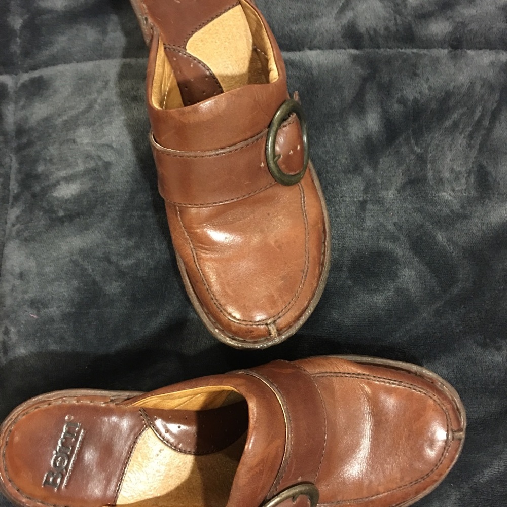 Clogs - Picture 2 of 4